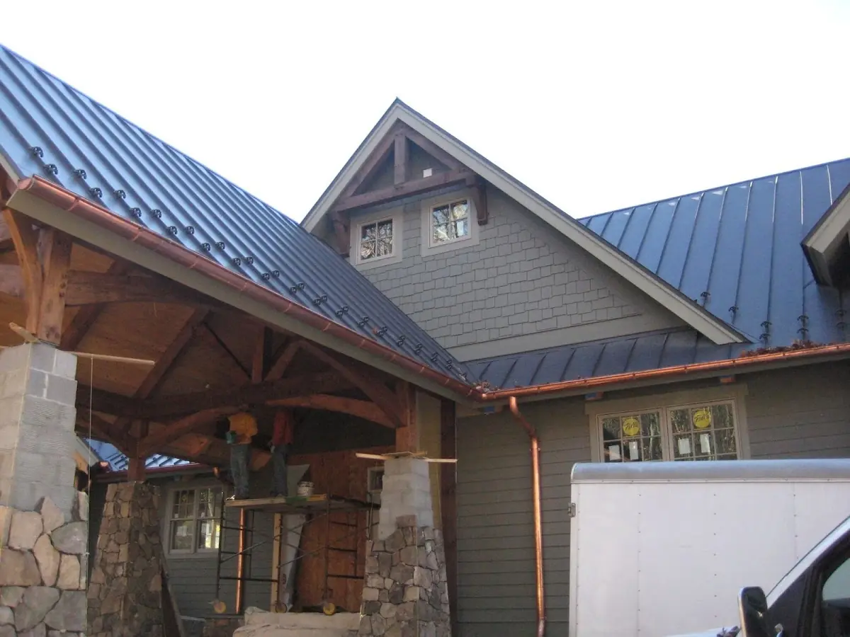 Craftsman Roofing team delivering quality roofing work in Barwood